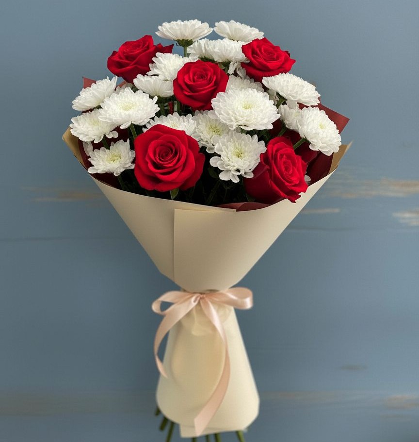 Букет цветов из: Розы и Хризантемы в Ленинских Горках