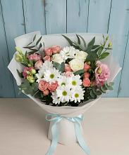 Букет цветов из:  Розы, Лизиантусы и Хризантемы в Ленинских Горках