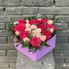 Цветочная композиция из Розы в коробке #REPLACE_PRED# Ленинских Горках