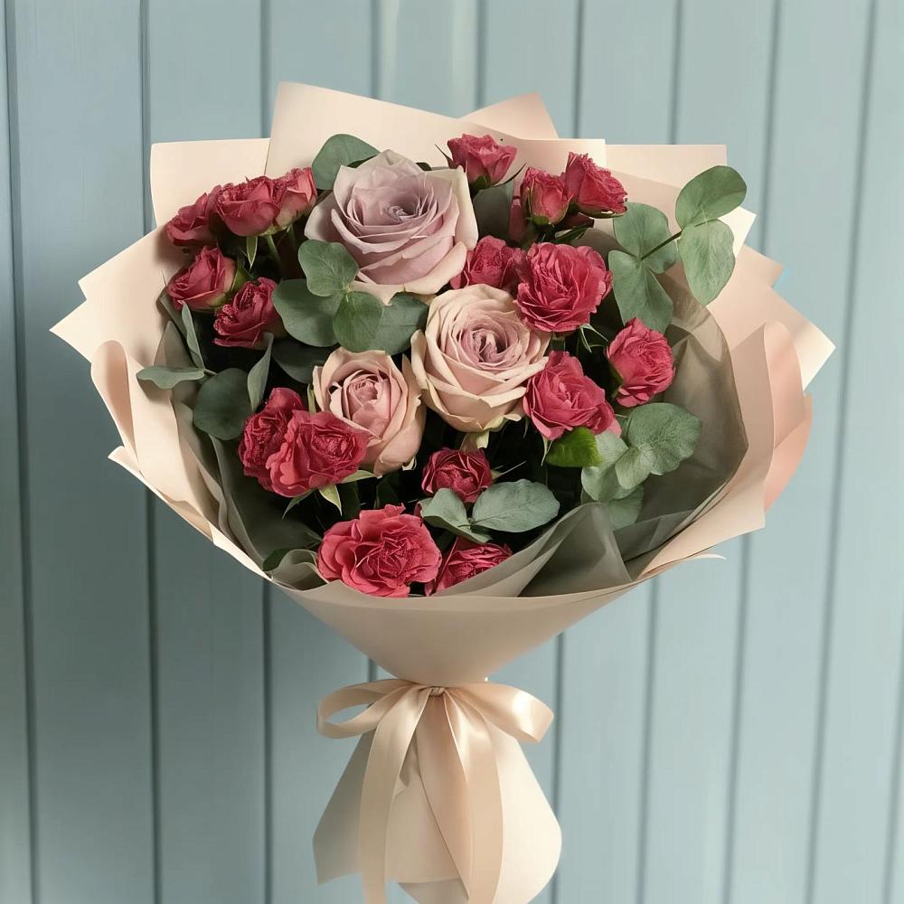Букет цветов из: Гвоздики и Розы в Ленинских Горках