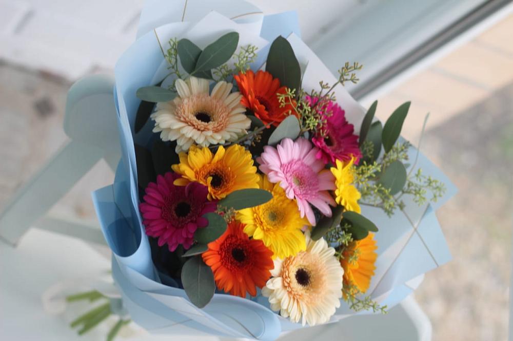 Букет цветов из: Герберы в Ленинских Горках