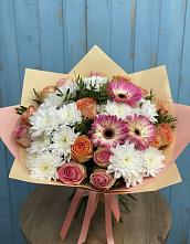 Букет цветов из:  Розы, Герберы и Хризантемы в Ленинских Горках
