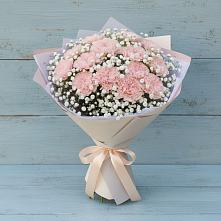 Букет цветов из:  Гвоздики в Ленинских Горках