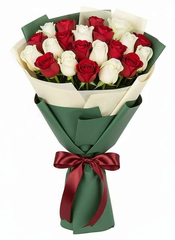 Букет Микс из красных и белых роз в Ленинских Горках