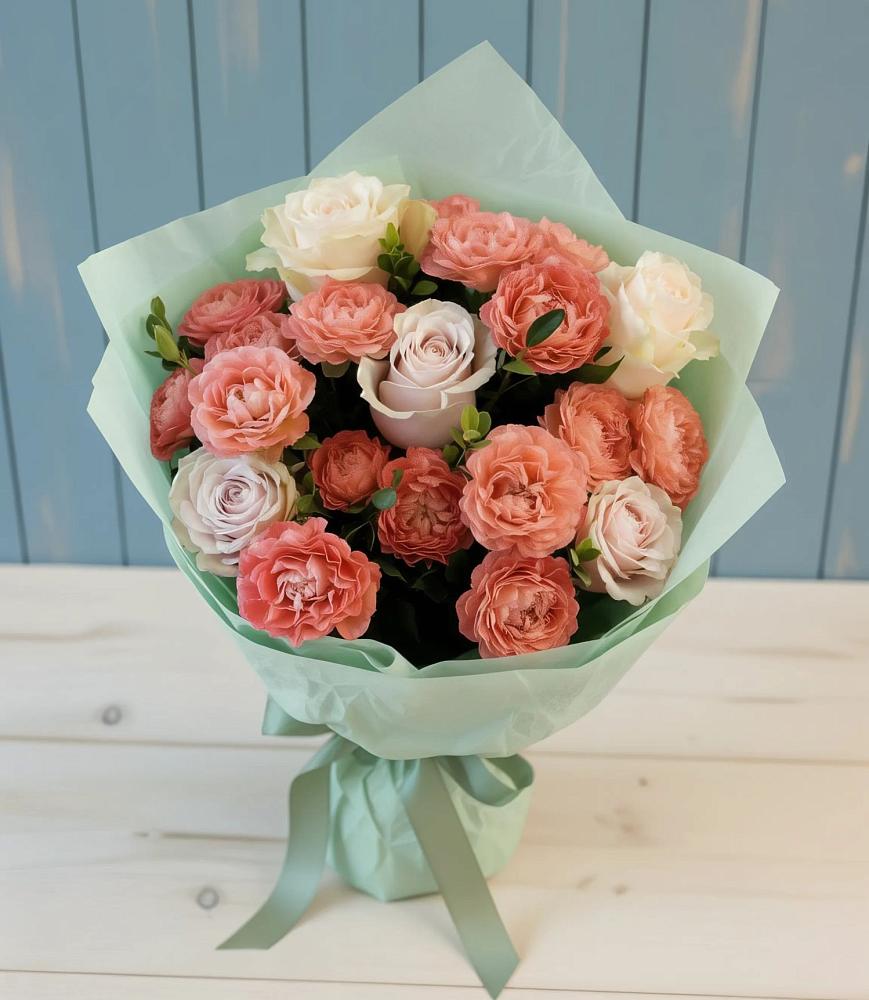 Букет цветов из: Розы в Ленинских Горках