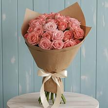 Букет цветов из:  Розы в Ленинских Горках