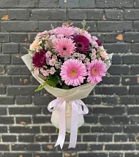 Букет цветов из:  Герберы и Хризантемы в Ленинских Горках