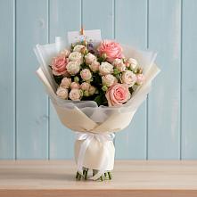 Букет цветов из:  Розы #REPLACE_PRED# Ленинских Горках