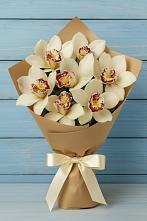 Букет цветов из:  Орхидеи и Розы в Ленинских Горках