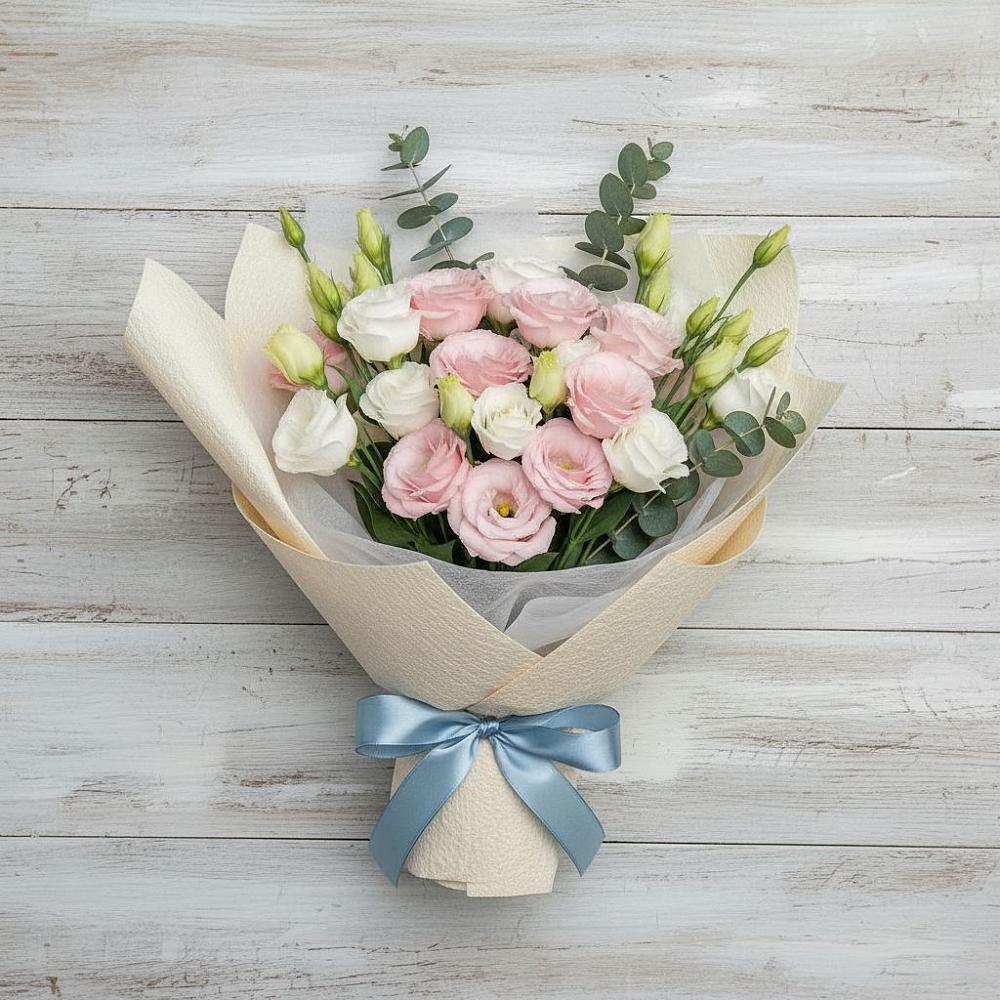 Букет цветов из: Лизиантусы в Ленинских Горках